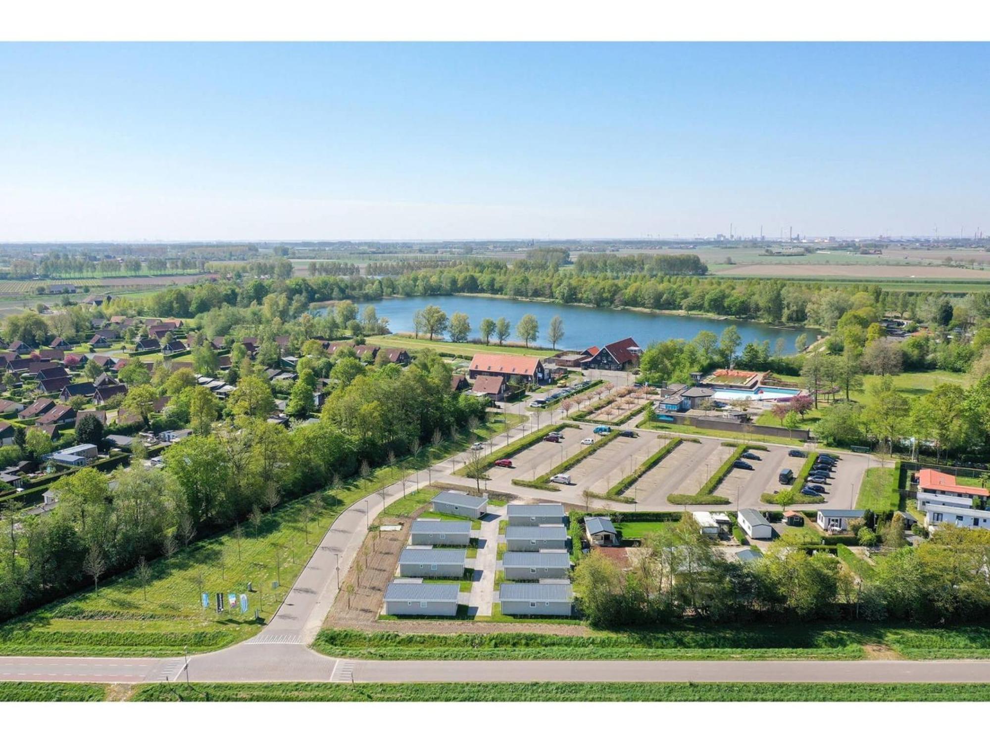 Brand New Chalets At 10 Minutes From The Oosterschelde Heinkenszand Bagian luar foto