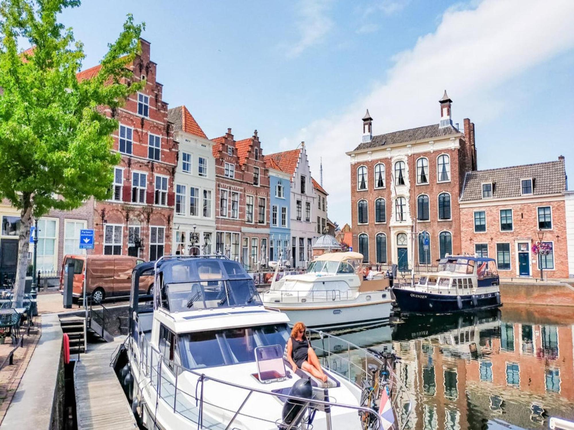 Brand New Chalets At 10 Minutes From The Oosterschelde Heinkenszand Bagian luar foto