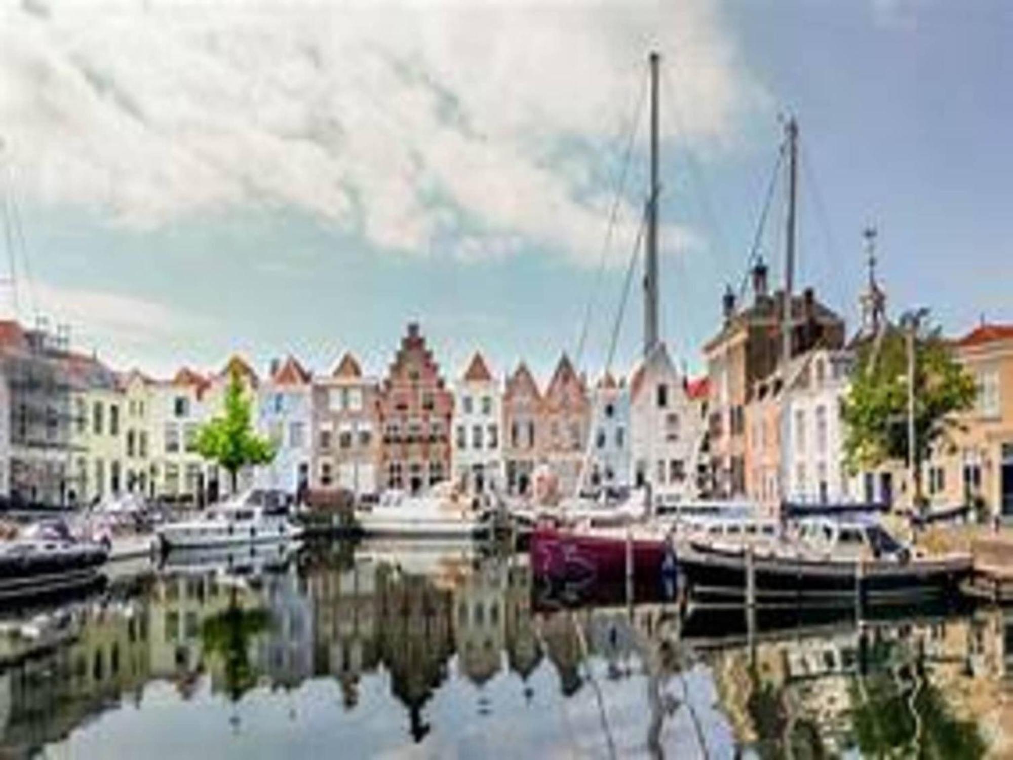 Brand New Chalets At 10 Minutes From The Oosterschelde Heinkenszand Bagian luar foto