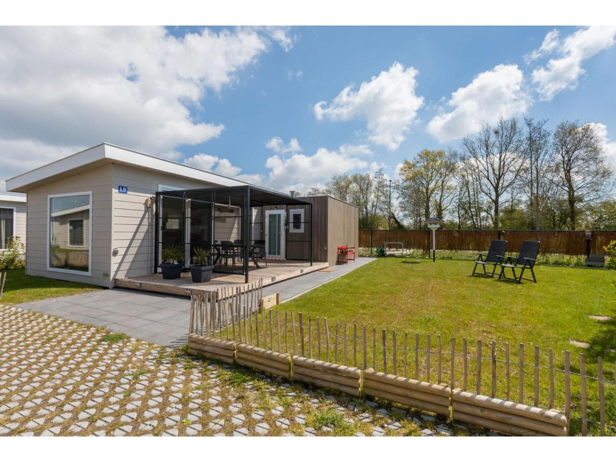 Brand New Chalets At 10 Minutes From The Oosterschelde Heinkenszand Bagian luar foto